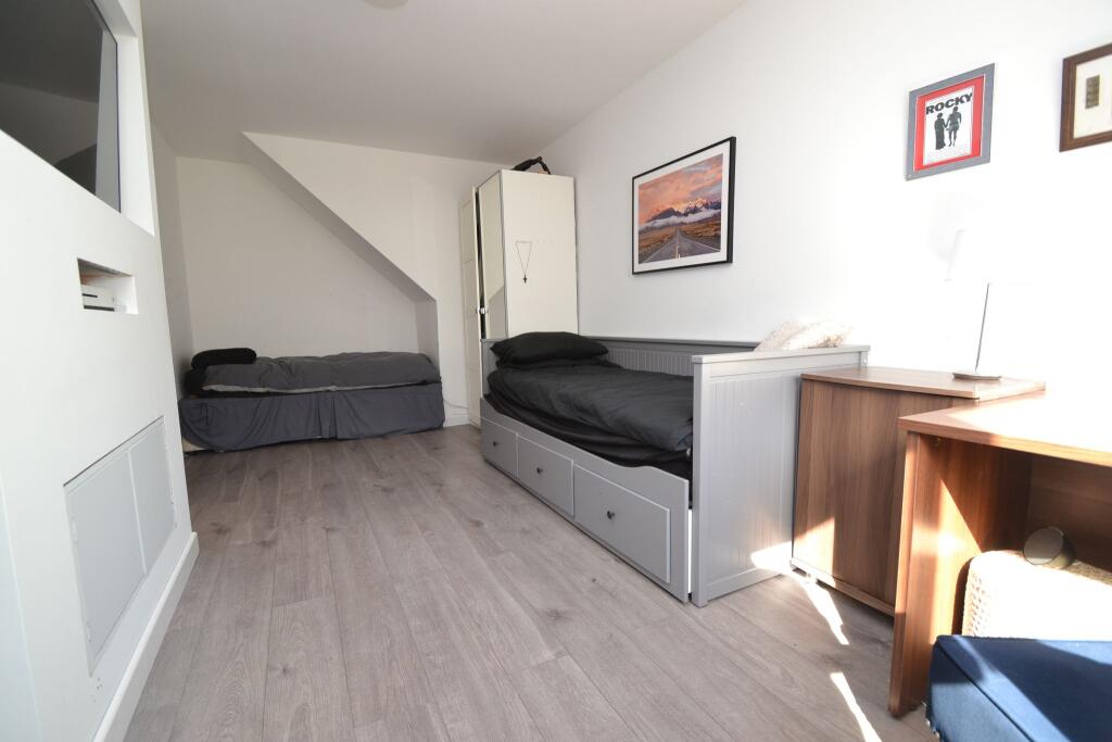 Additional image 4 of Lodge Road, Thackley,