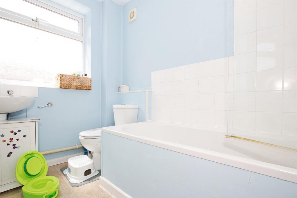 Additional image 17 of Grass Royal, Yeovil