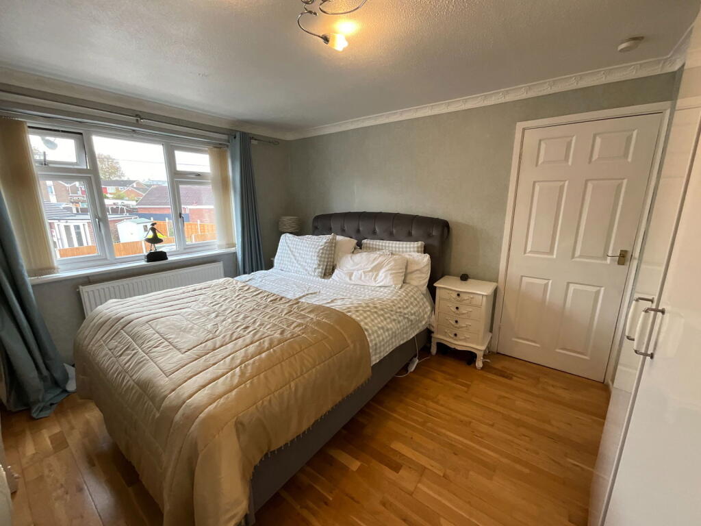 Additional image 9 of ROWLEY REGIS, Regis Heath Road