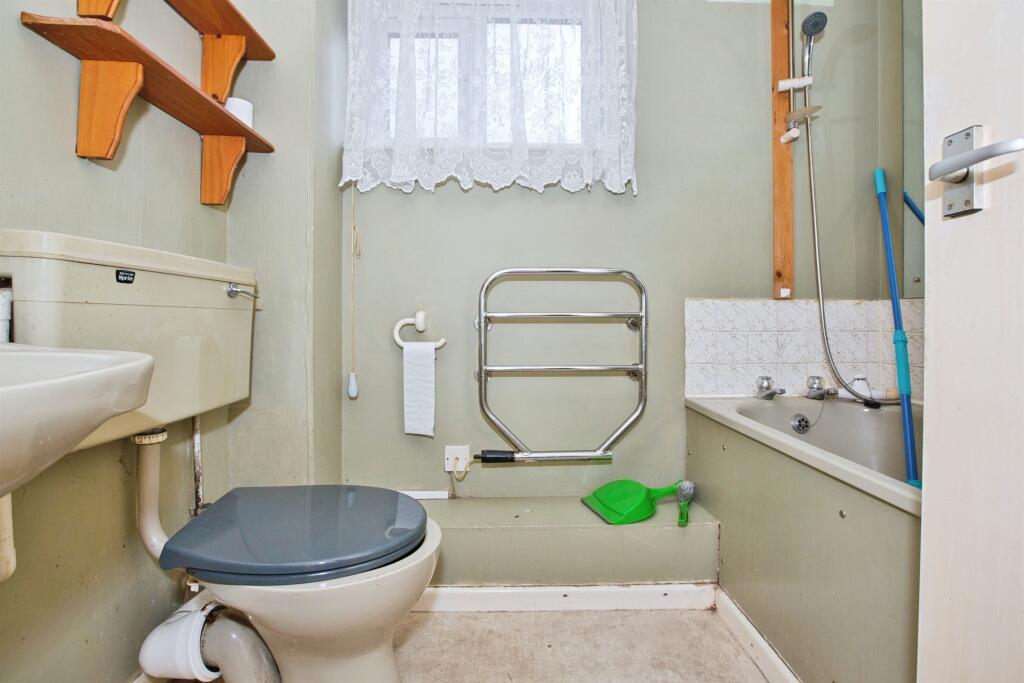 Additional image 5 of Ivel Court, Yeovil