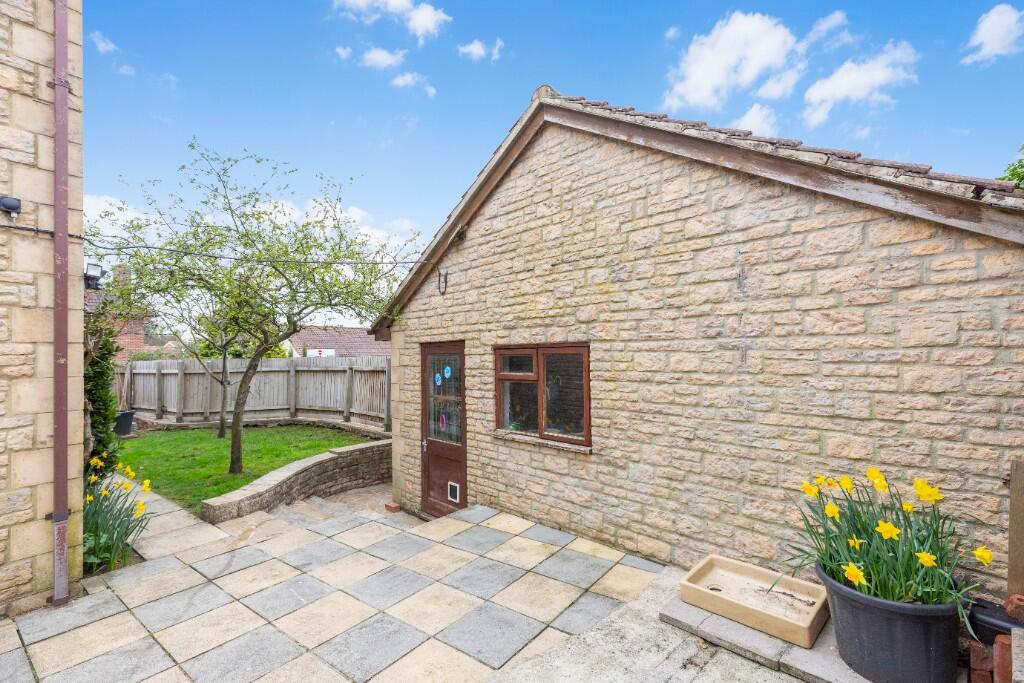 Additional image 32 of Quaperlake Street, Bruton, Somerset, BA10