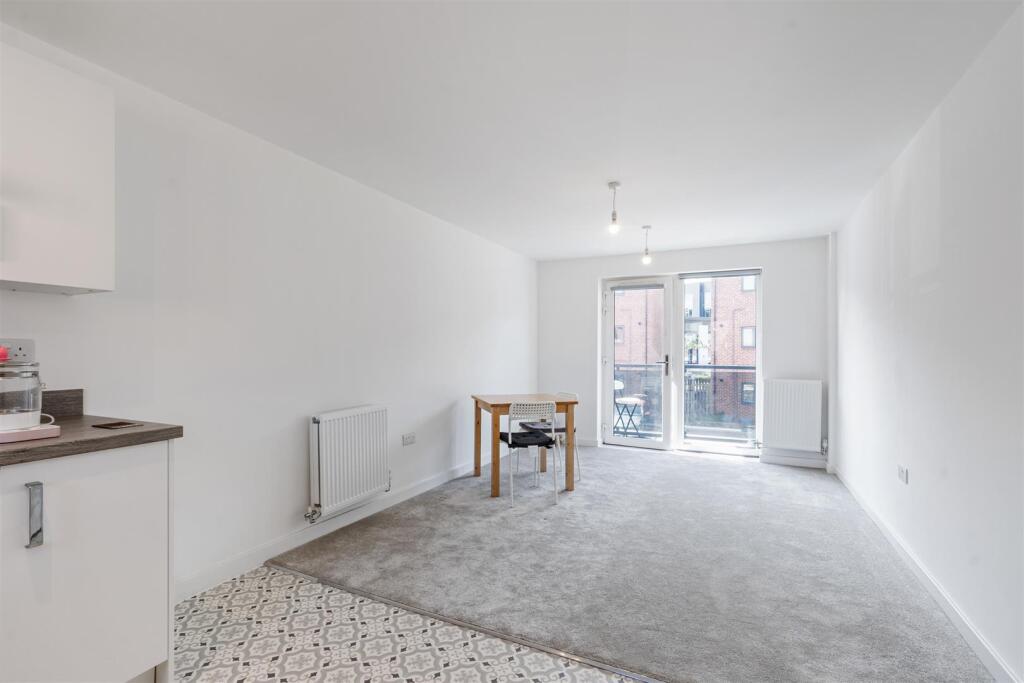 Additional image 6 of Newman Square, Shirley