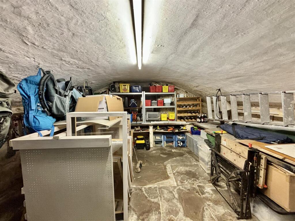 Additional image 15 of Chrisharben Park, Clayton