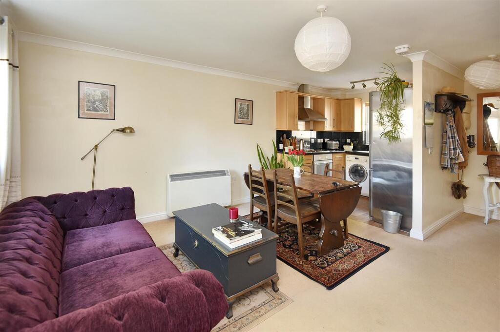 Additional image 5 of Samuel Court, Templecombe