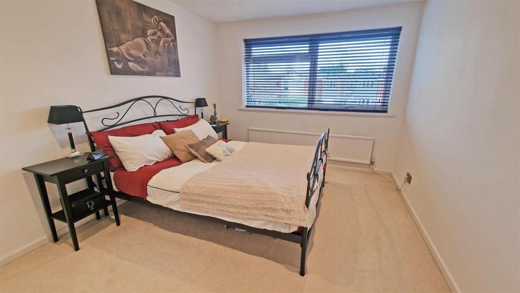 Additional image 10 of West Drive, Bonehill, Tamworth