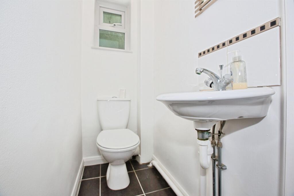 Additional image 9 of East Chinnock Hill, East Chinnock, Yeovil