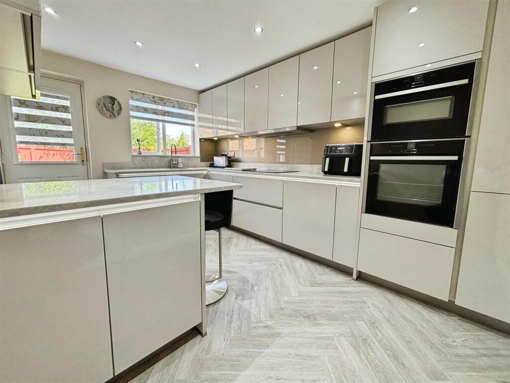 Additional image 6 of Javelin Close, Idle, Bradford, BD10 8SU