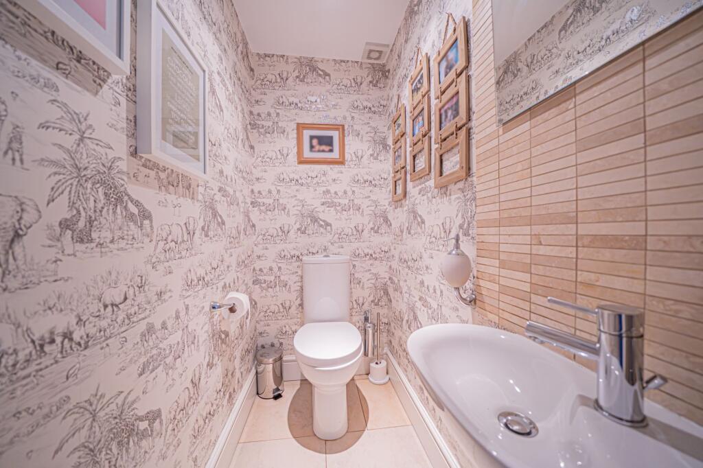 Additional image 18 of Hartington Close, Dorridge, B93