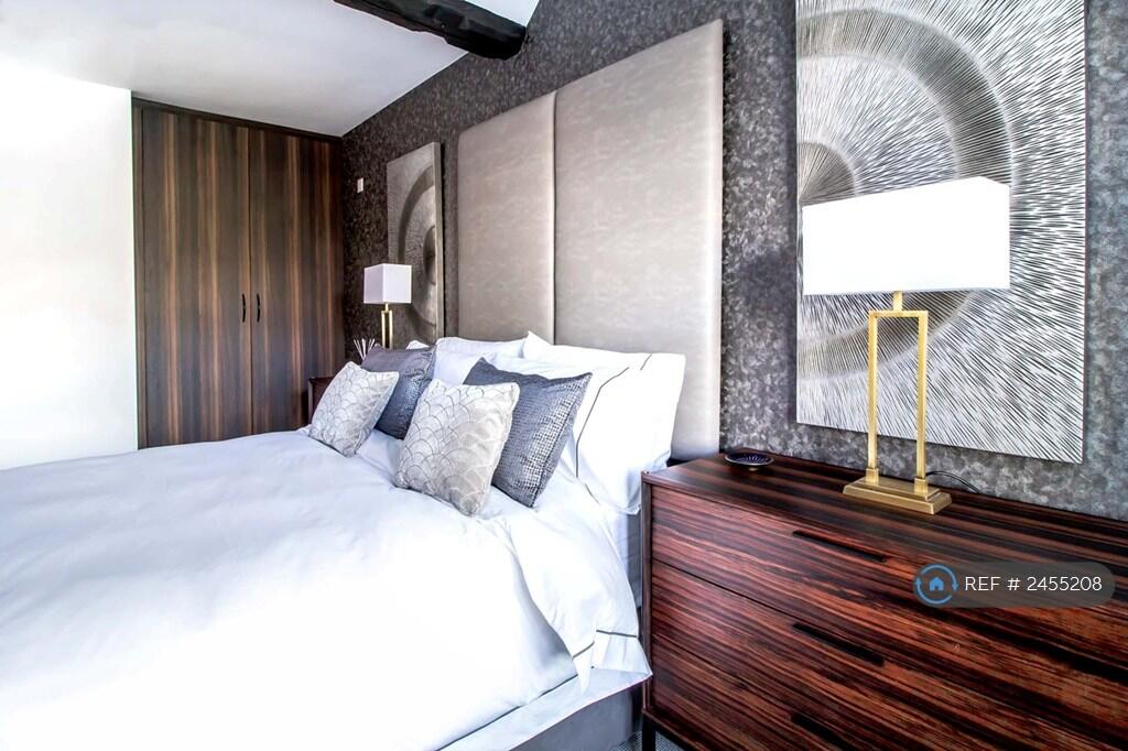 Additional image 3 of George House, Henley In Arden, B95