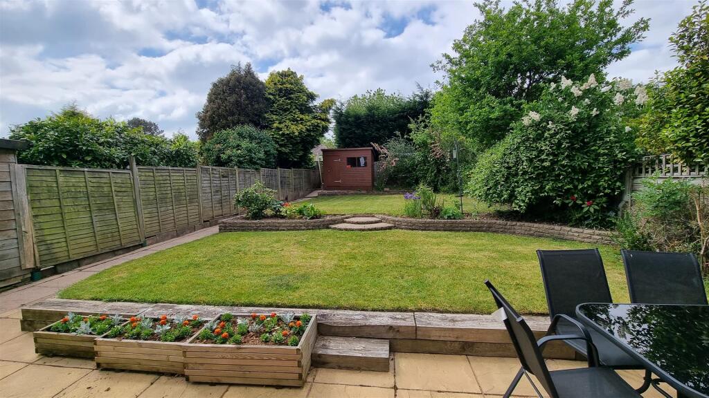 Additional image 16 of Douglas Road, Hollywood, Birmingham