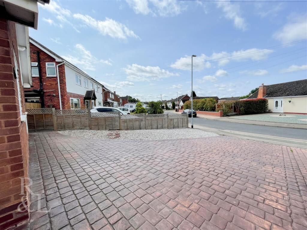 Additional image 27 of Lansdowne Crescent, Two Gates, Tamworth