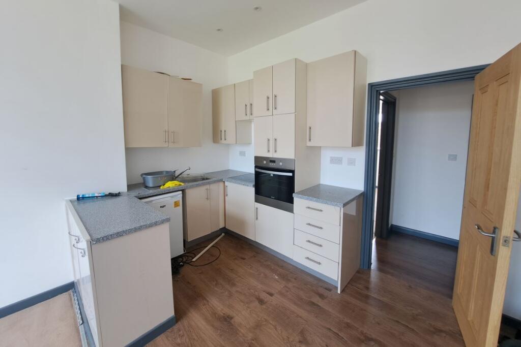 Additional image 31 of 24 Broad Street, Oldbury, West Midlands, B69 4SF