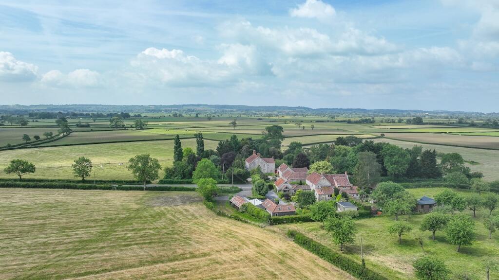 Additional image 35 of Priory Barn, Woodlands, Baltonsborough