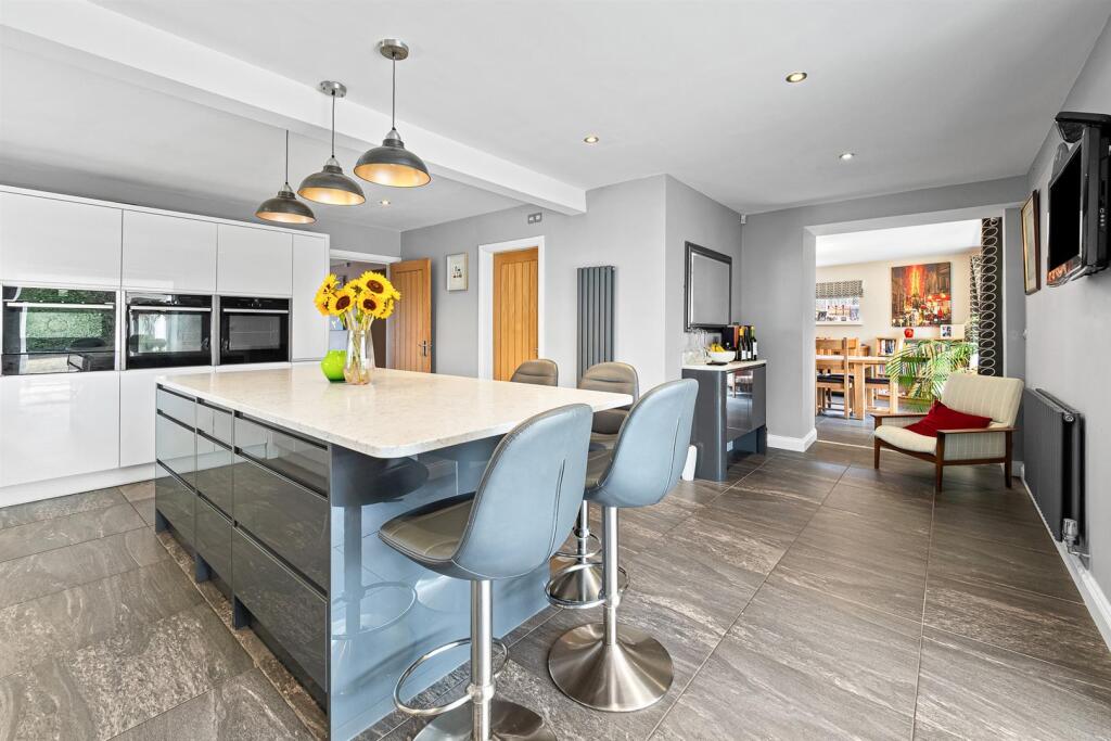 Additional image 23 of Stratford Road, Wootton Wawen