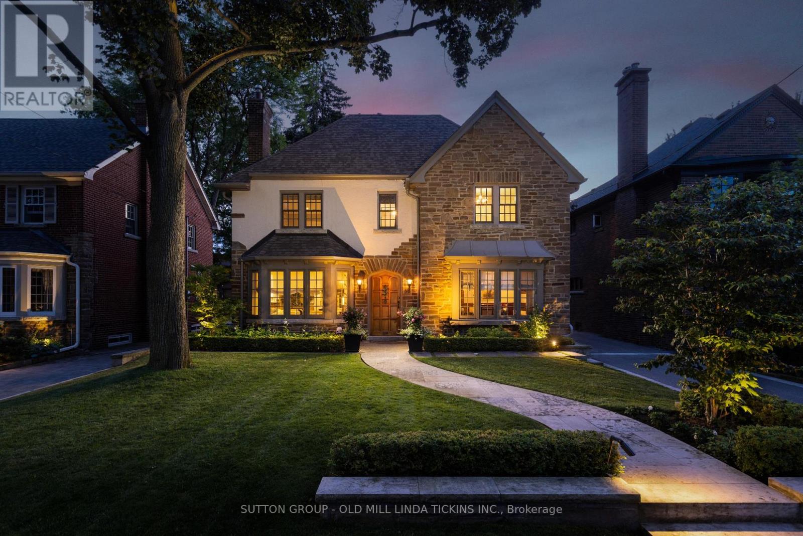 Property image for 58 WENDOVER ROAD|Toronto (Kingsway South), Ontario M8X2L3