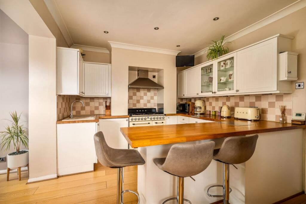 Additional image 4 of Whitehall Road, Drighlington