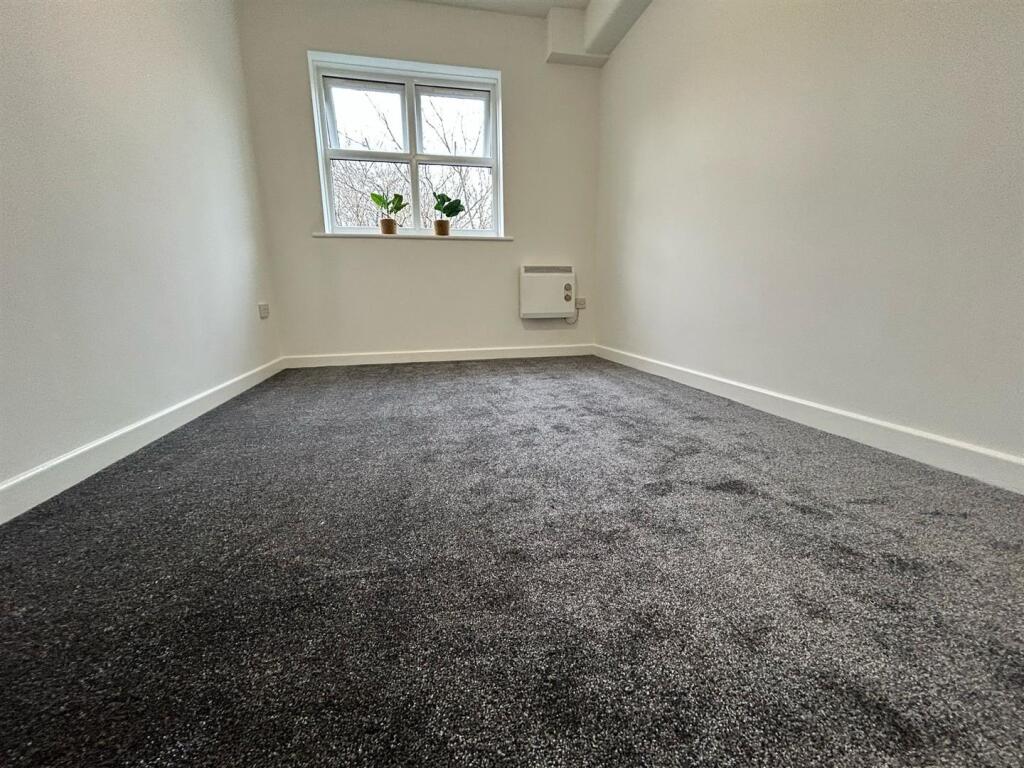 Additional image 5 of Ivegate, Colne