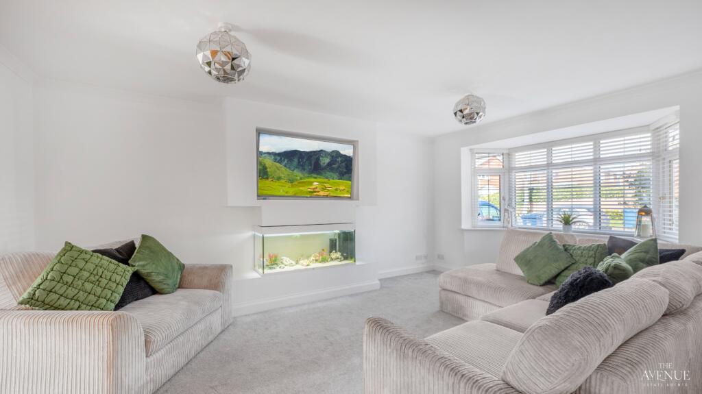 Additional image 14 of 28 Gainsborough Drive, Tamworth