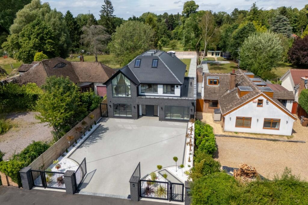 Additional image 30 of The Grove, Hampton-in-Arden, Solihull, West Midlands, B92