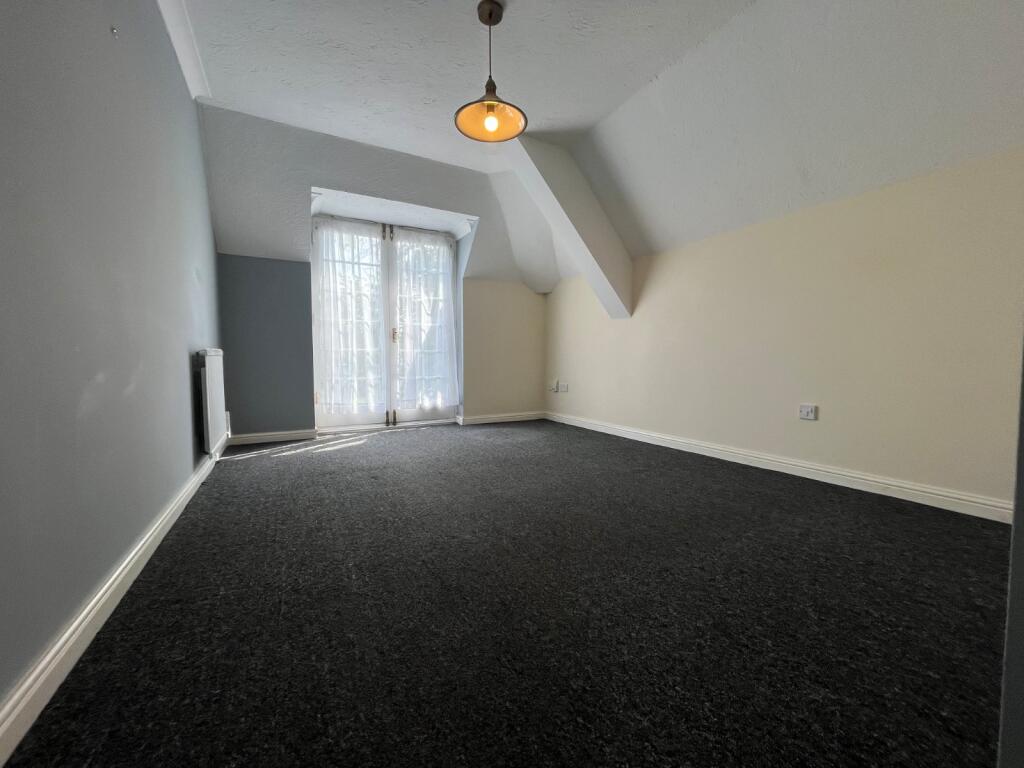 Additional image 5 of Warwick Road, Solihull, West Midlands, B92