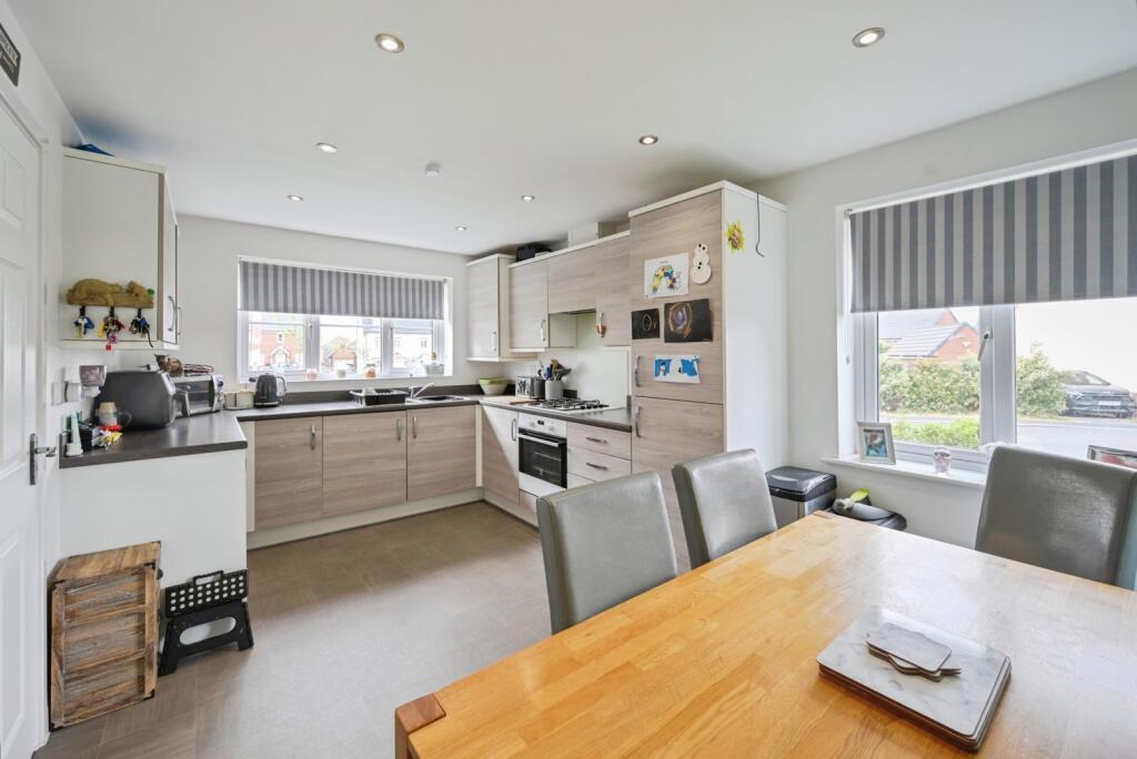 Additional image 19 of Lillingstone Avenue, Tamworth, Staffordshire, B79