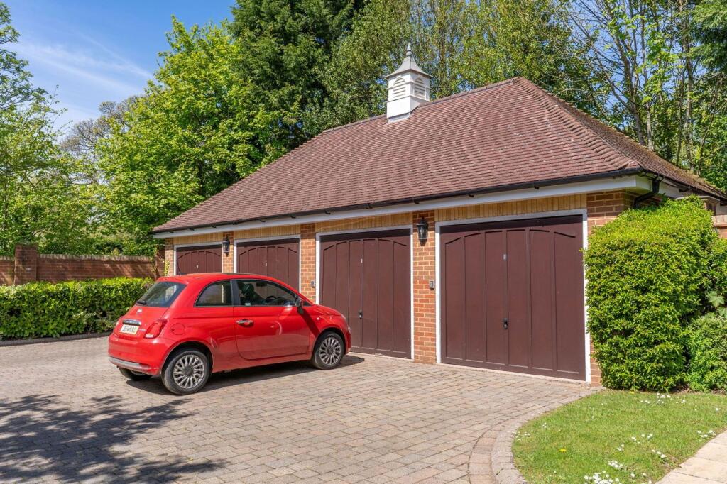 Additional image 23 of Wood End Drive, Barnt Green, B45