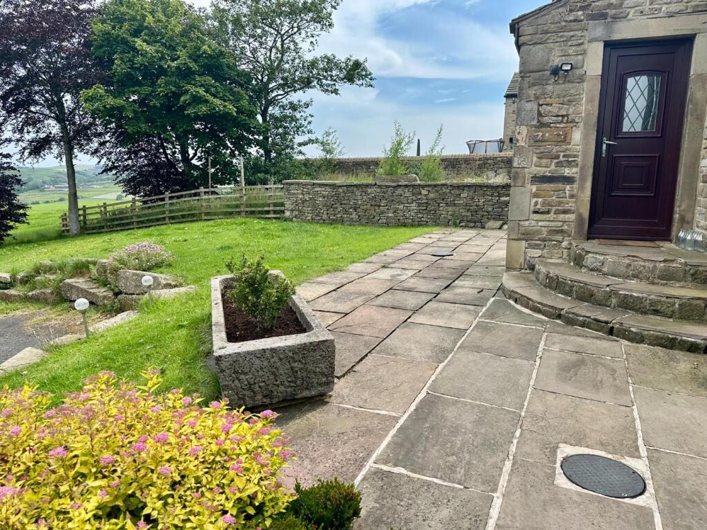 Nelson Road, Briercliffe, Burnley