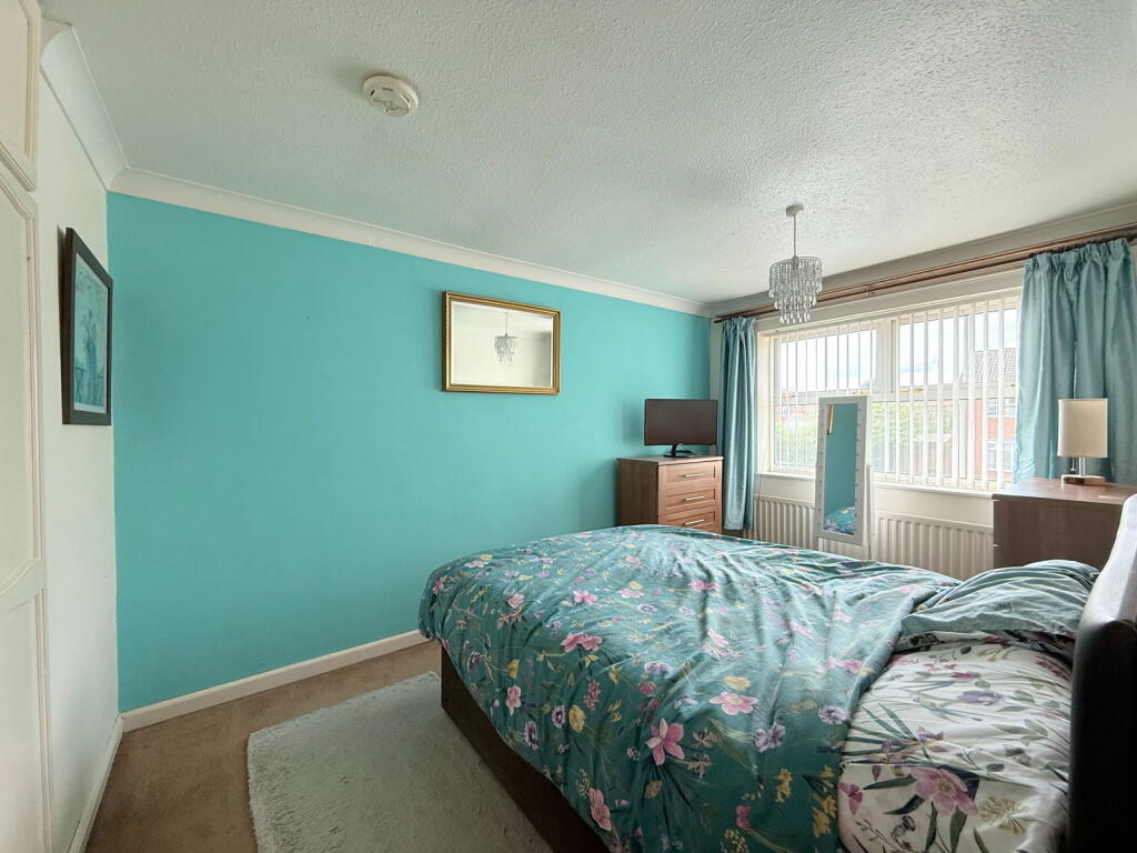 Additional image 21 of Dunton Hall Road, Shirley