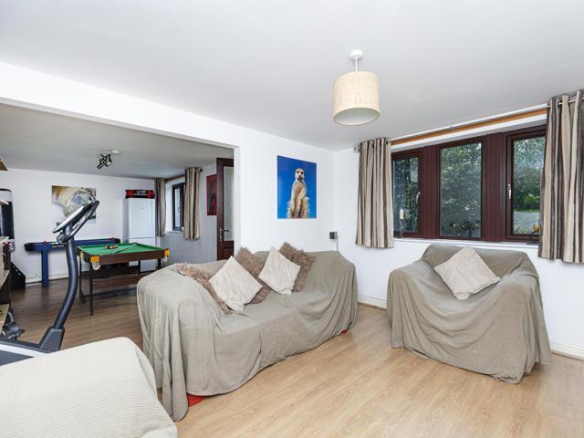 Additional image 25 of April Gardens, Queensbury, Bradford