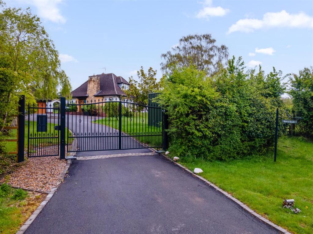 Additional image 27 of Common Lane, Mappleborough Green, Studley