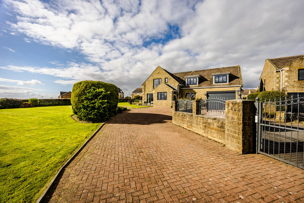 Additional image 4 of Jonscroft, Queensbury