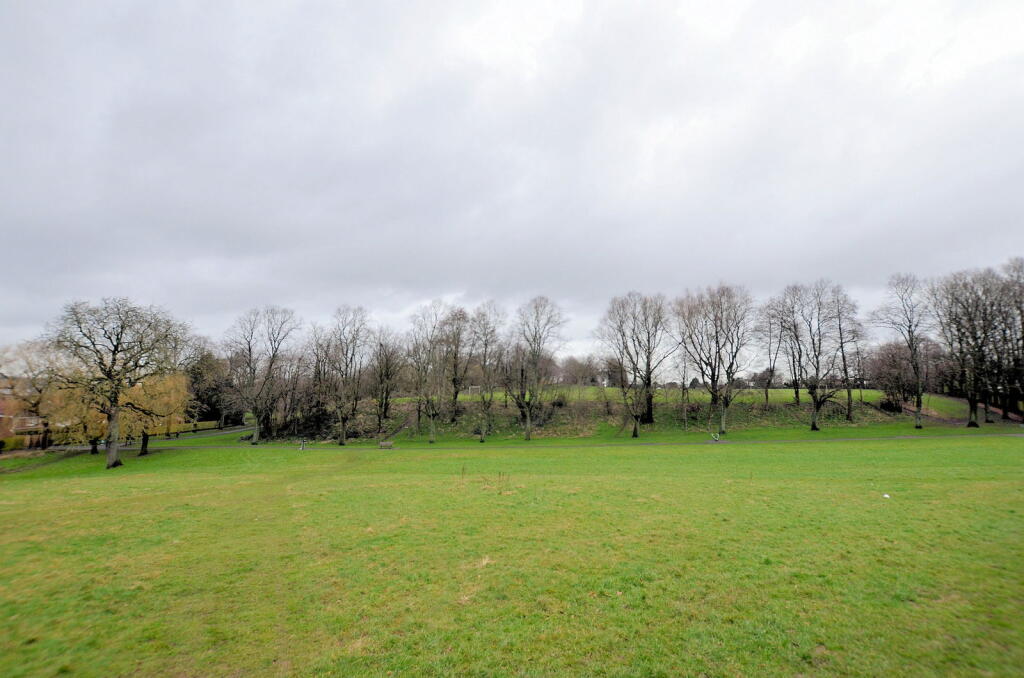 Additional image 34 of Silverlands Avenue, Oldbury