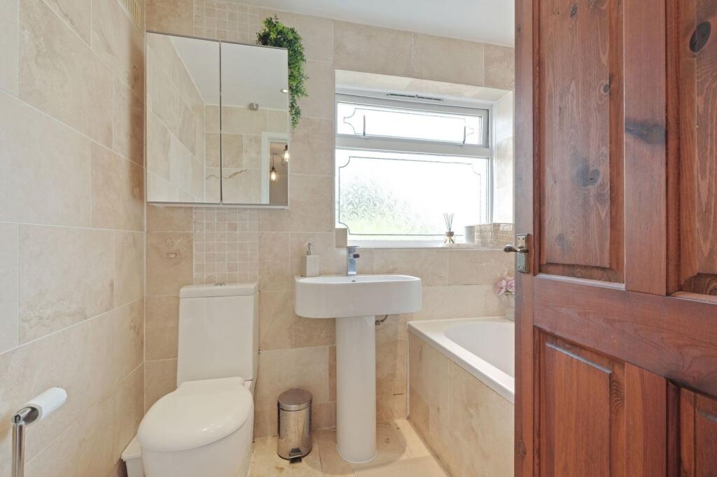 Additional image 10 of Wood Lane, Fairfield, B61