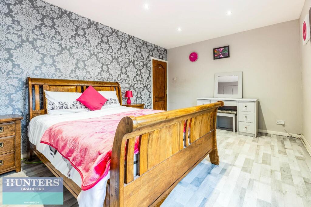 Additional image 17 of Lane Side, Queensbury, Bradford, West Yorkshire, BD13 1NE