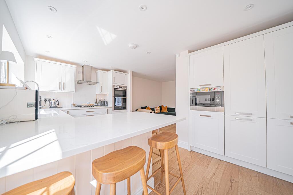 Additional image 20 of Ernsford Close, Dorridge, B93