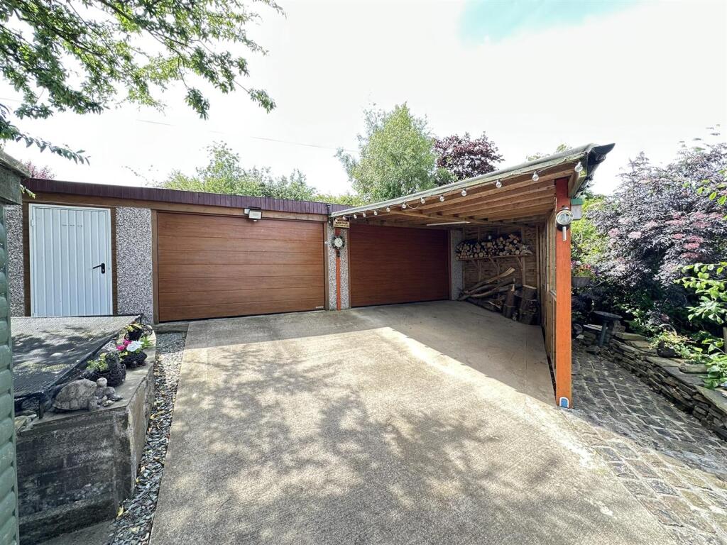 Additional image 42 of Moor View Drive, Bingley