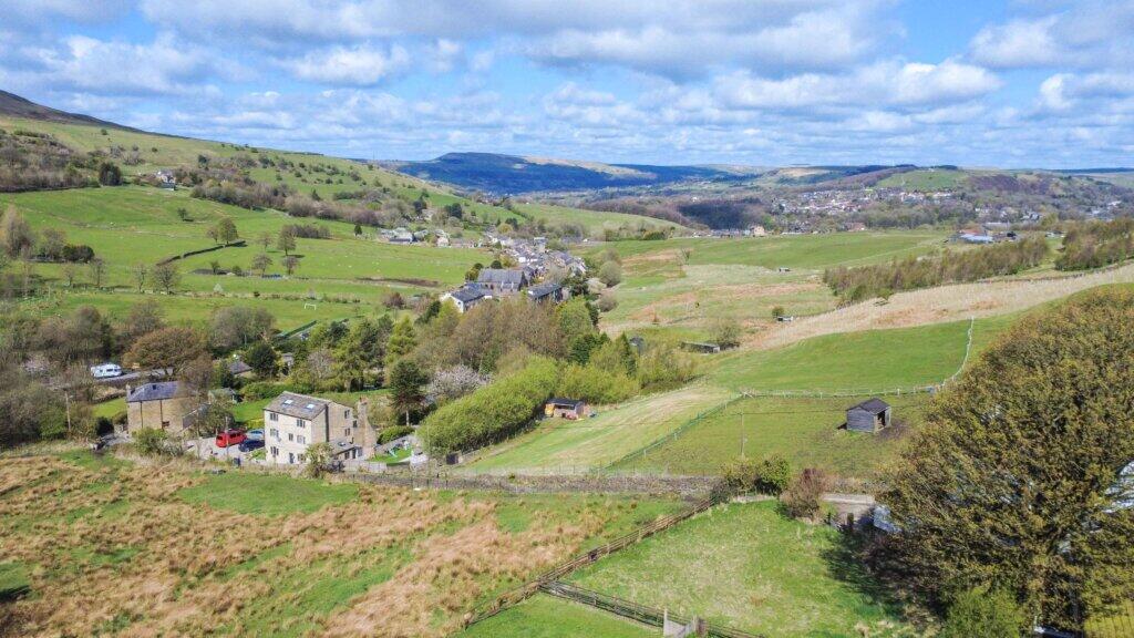 Additional image 52 of Barnside, St Georges Terrace, Cowpe Road, Rossendale