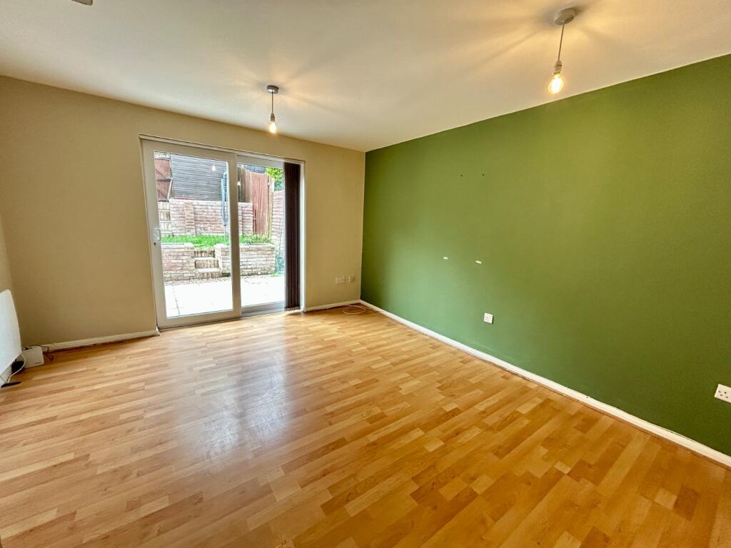 Additional image 2 of Bengrove Close, Redditch, Worcestershire, B98