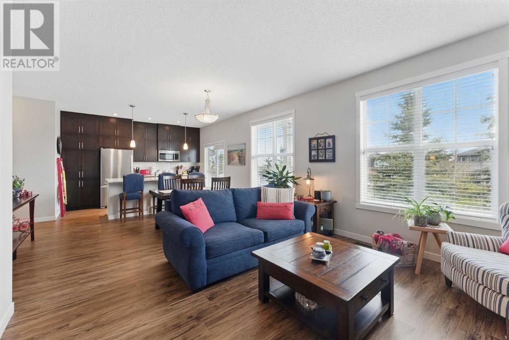 205, 428 Nolan Hill Drive NW|Calgary, Alberta T3R0V4