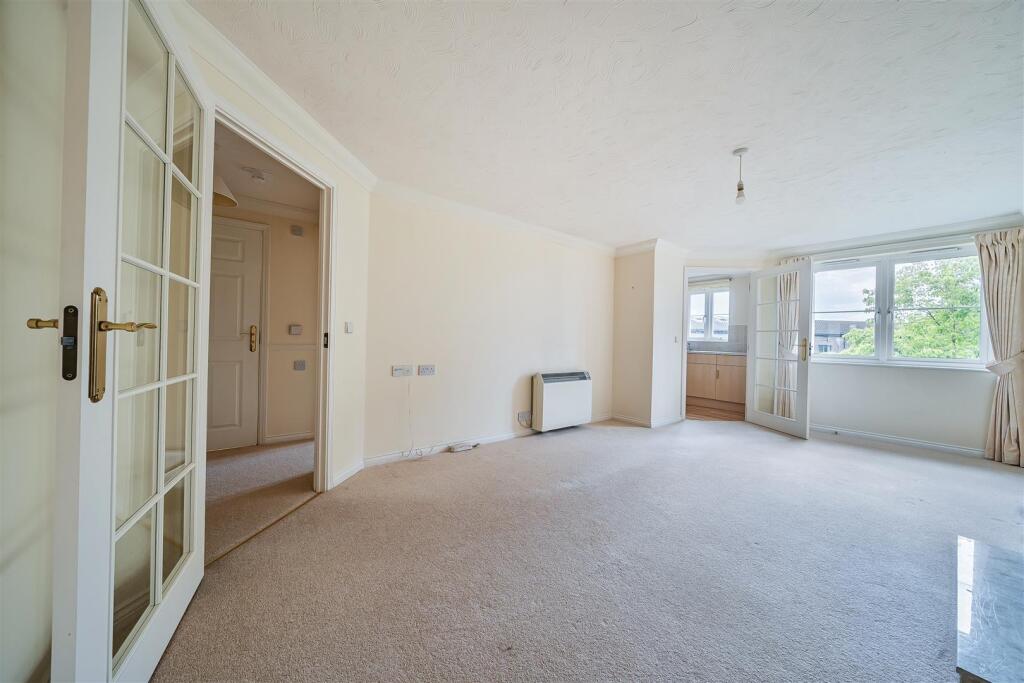 Additional image 6 of Cavendish Lodge, Glastonbury