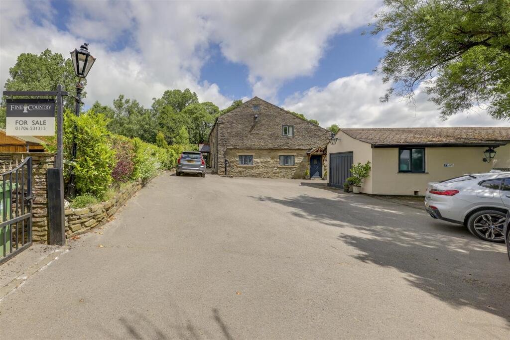 Additional image 6 of Hurst Lane, Rawtenstall, Rossendale, Lancashire - With Annexe & Spa Room