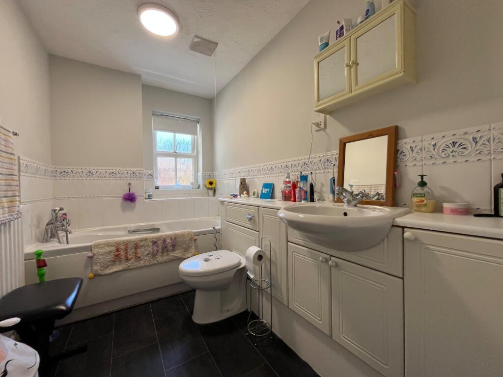 Additional image 14 of Round Close, Shirley, Solihull, West Midlands, B90