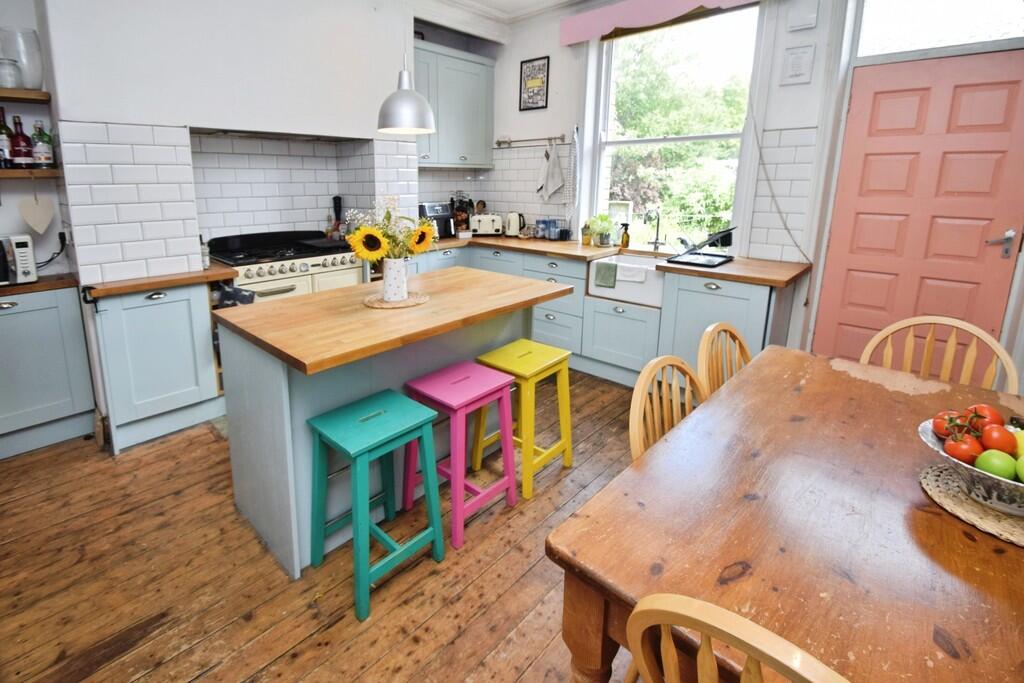 Additional image 18 of Leyburn Grove, Shipley