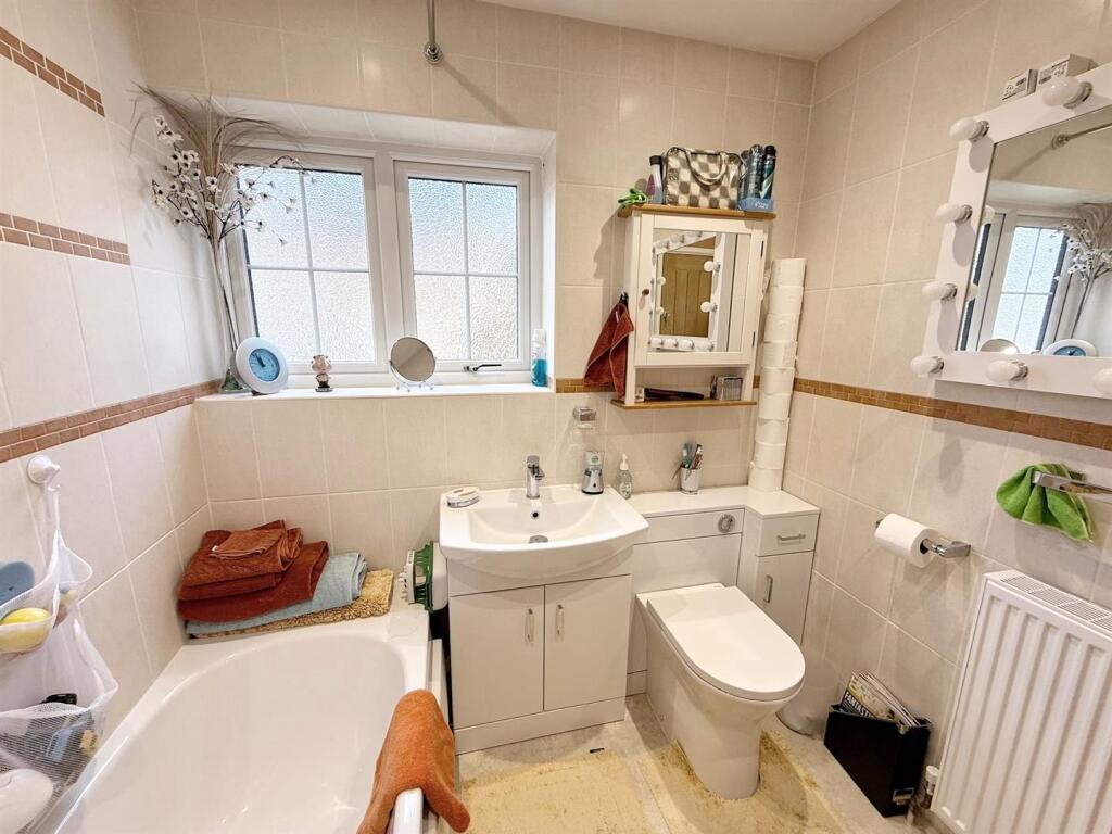 Additional image 18 of Redlands Way, Streetly