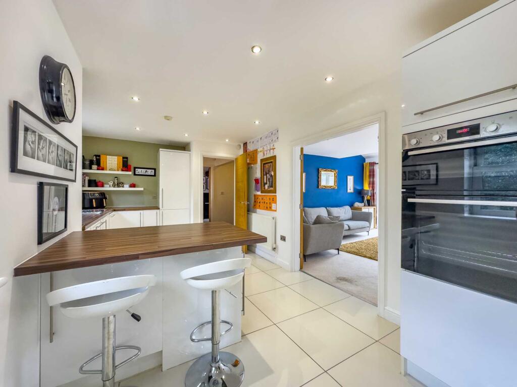 Additional image 3 of Oxford Road, Gomersal