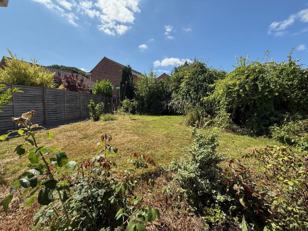 Additional image 7 of Lime Tree Avenue, Yeovil, Somerset, BA20 2PS