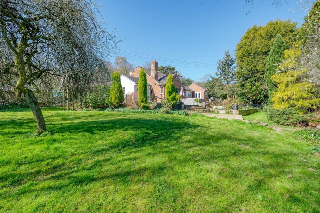 Additional image 31 of Beacon Hill, Rednal, B45