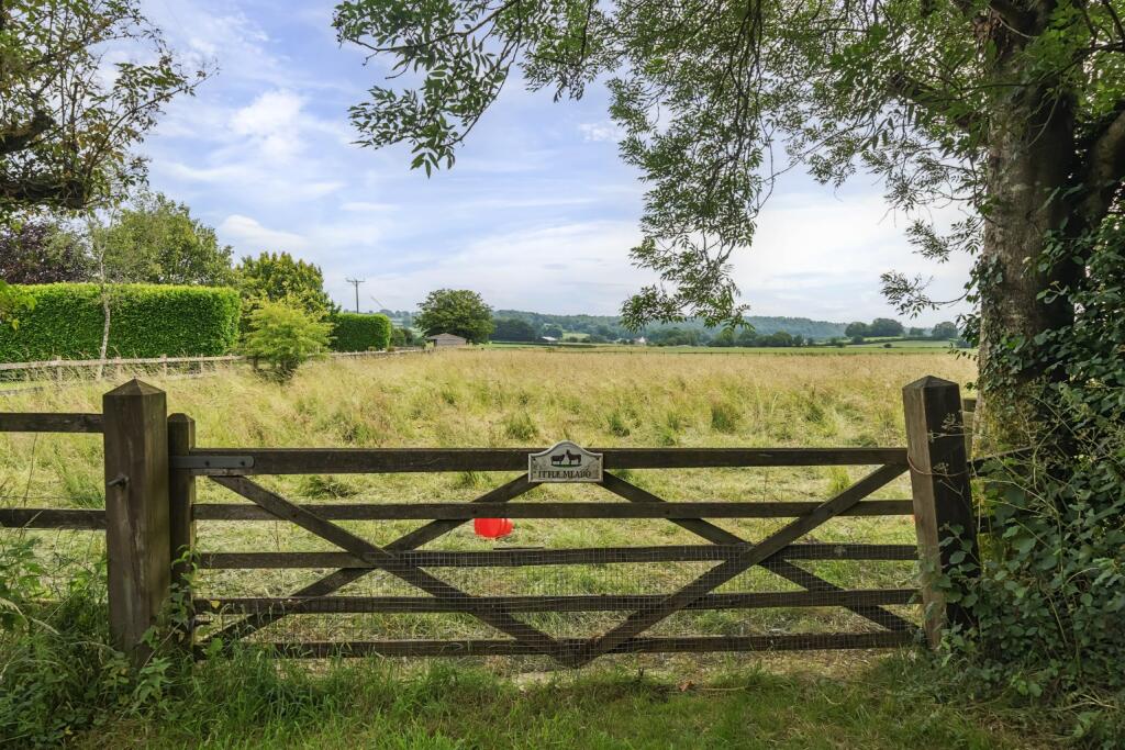 Additional image 34 of West Cranmore