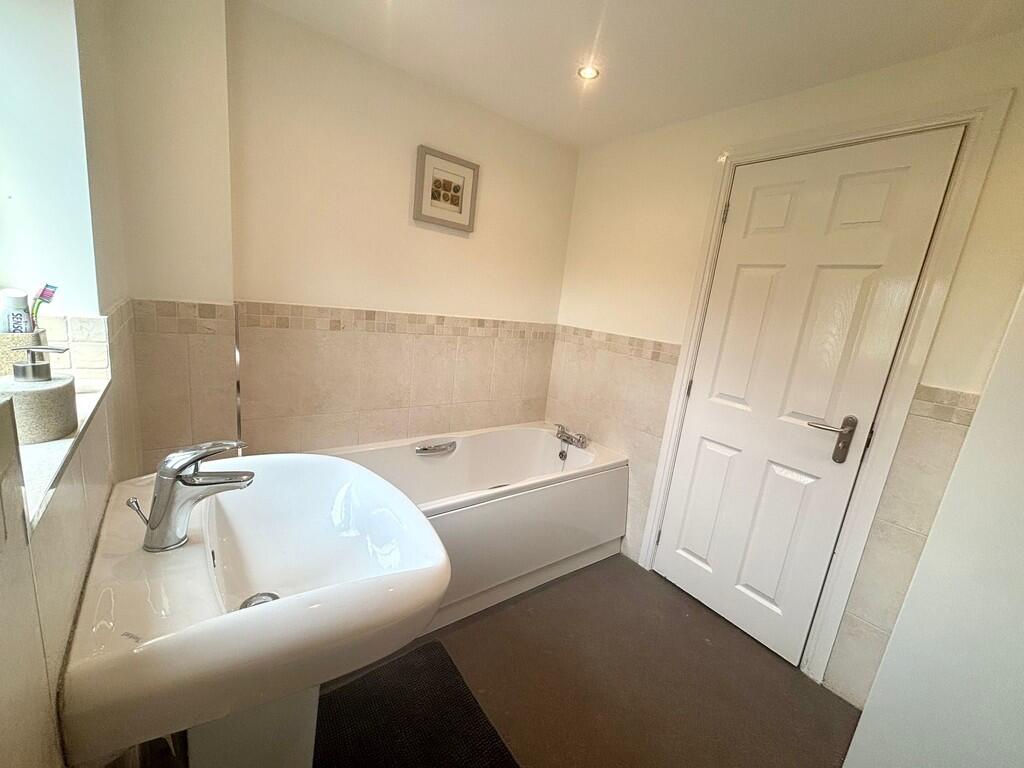 Additional image 40 of Alton Croft, Clayton, Bradford