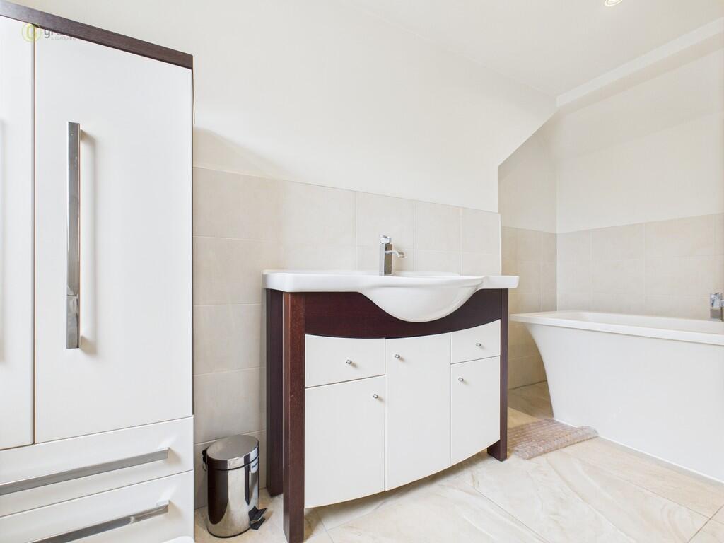 Additional image 27 of Whitehouse Common Road, Sutton Coldfield